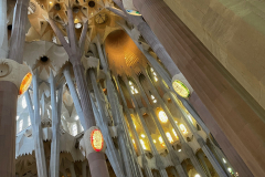 Sagrada Família, back inside